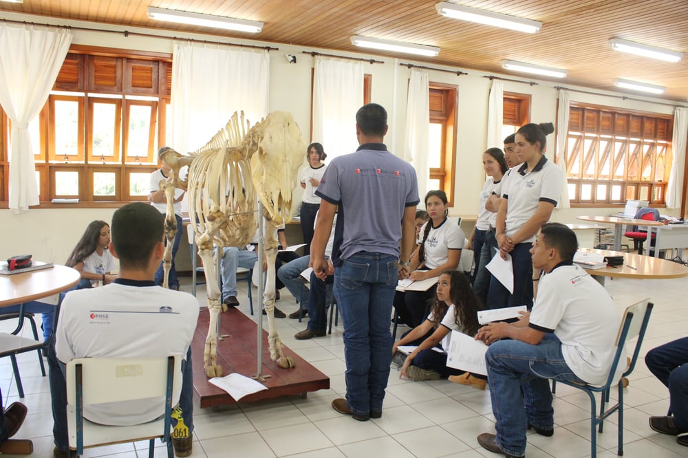ABS e Fundação Roge unidas em prol da educação para campo 