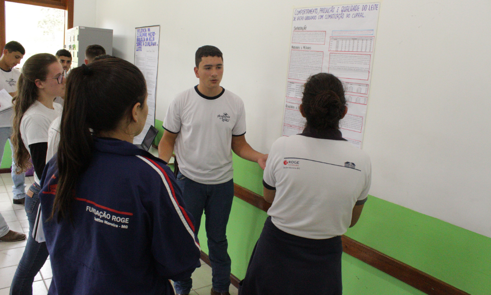 Como é a integração do Ensino Médio e Técnico na Academia do Leite